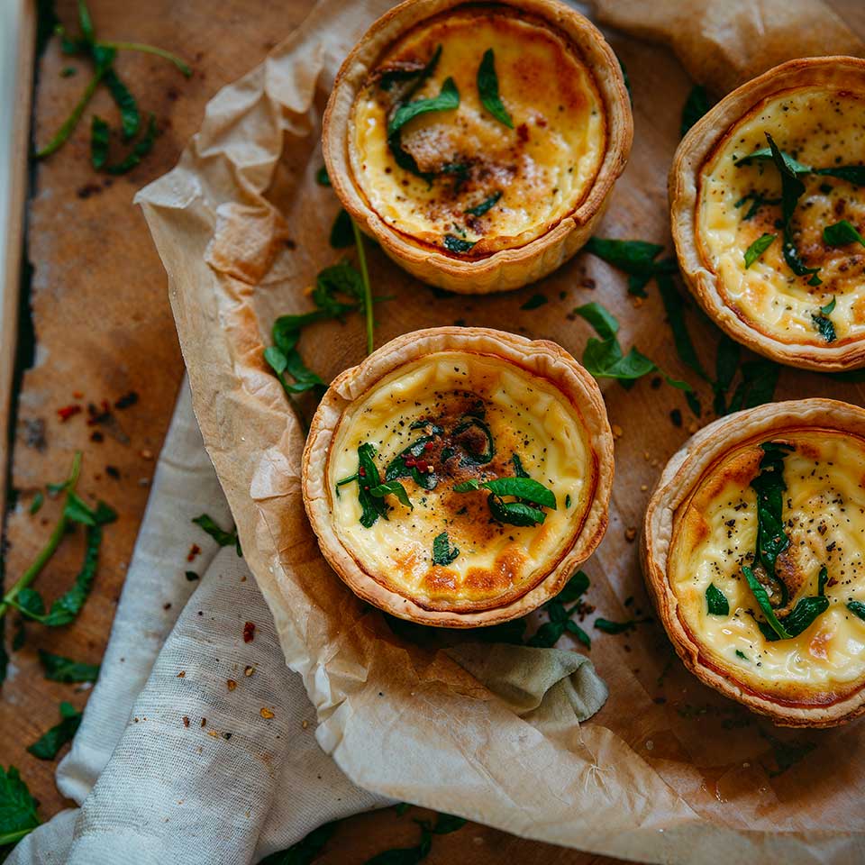 Mini-Quiches with Spinach - Maison Marmite